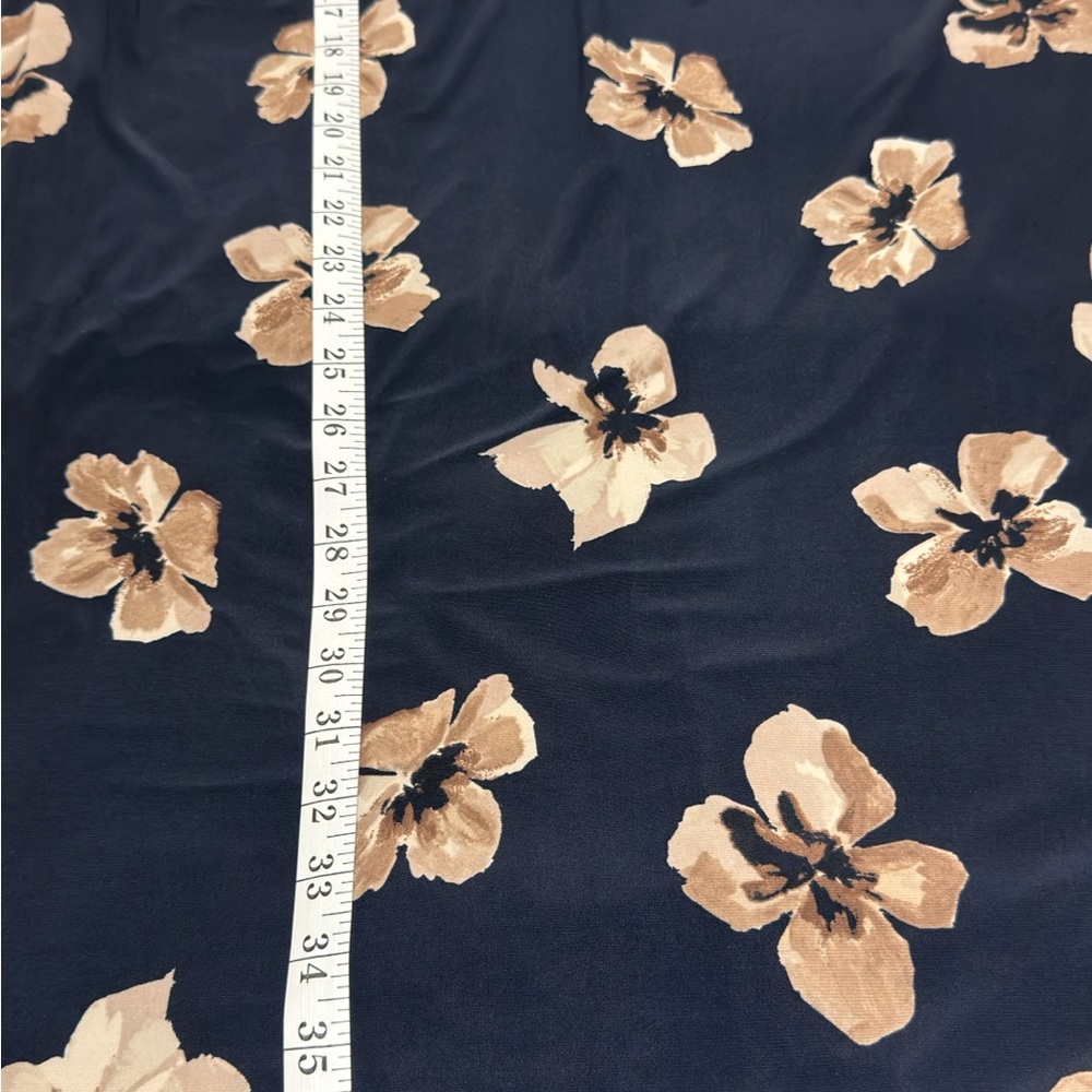 Tommy Hilfiger Navy and Beige Floral Midi Dress - Picture 4 of 5